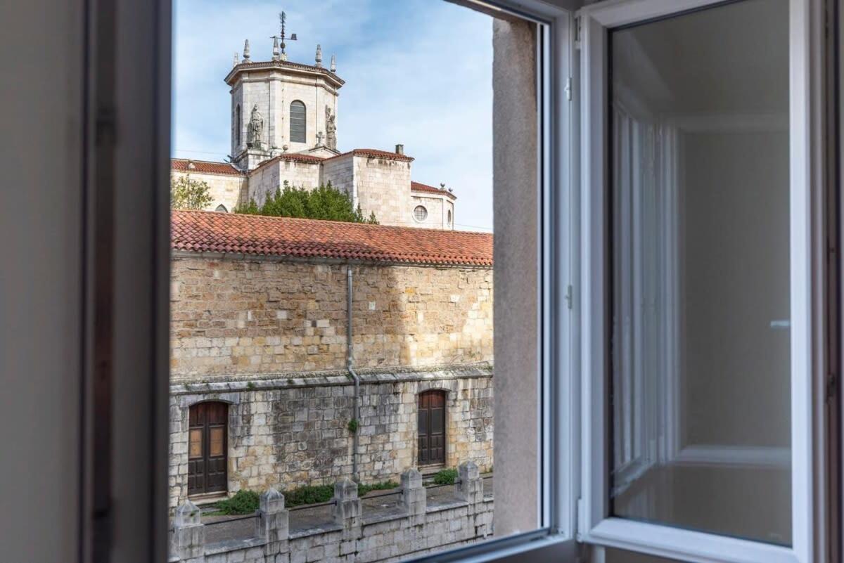 Apartmán Casa Junto A La Catedral Santander Exteriér fotografie